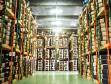 広く充実した保管倉庫